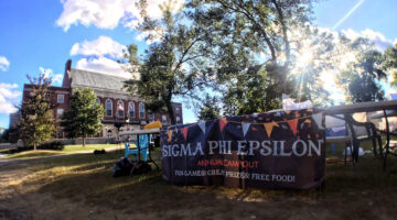 Sigma Phi Epsilon Banner and Table