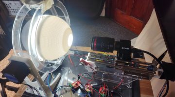 Insect photogrammetry device assembled by UMaine PhD Devin Rowe 2023
